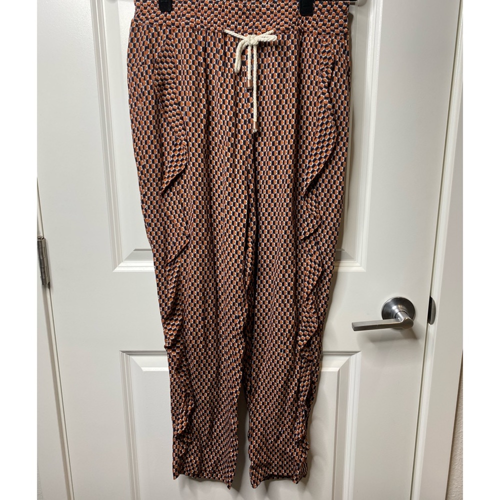 Anthropologie ett twa Pattern Ruffled pants - Picture 4 of 10